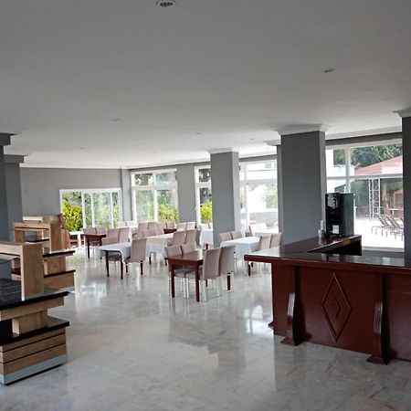 Moonstar Hotel Kuşadası Ngoại thất bức ảnh
