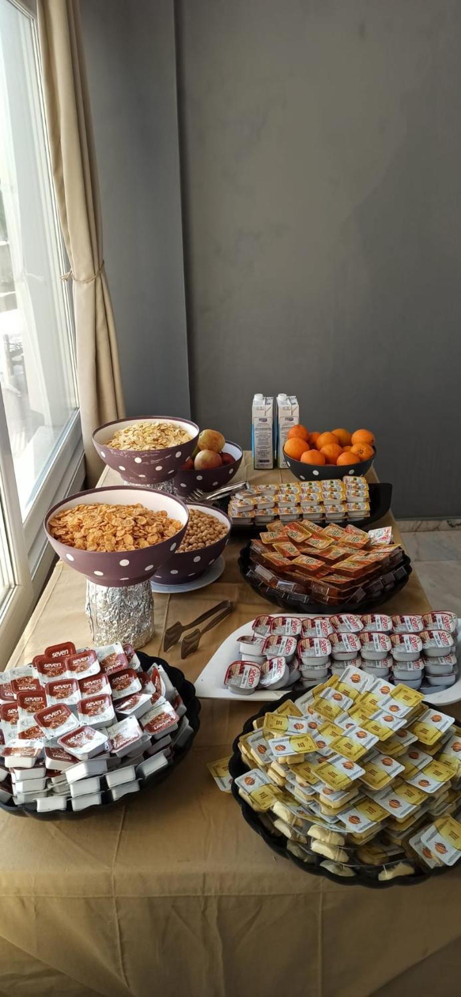 Moonstar Hotel Kuşadası Ngoại thất bức ảnh