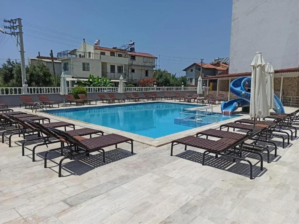 Moonstar Hotel Kuşadası Ngoại thất bức ảnh